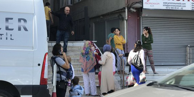 5.8’lik deprem! İstanbul sokaklara döküldü