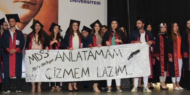 700 öğrencinin mezuniyet heyecanı