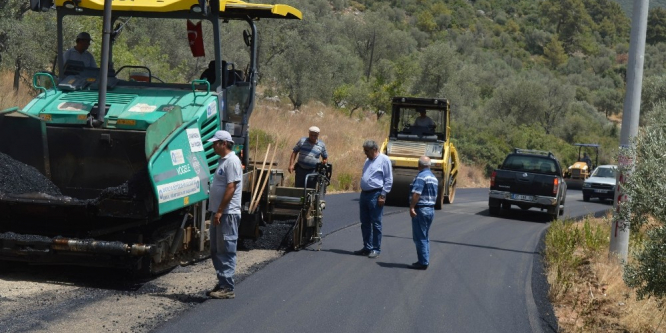 Kaş’ın Üzümlü yolu modernleşiyor