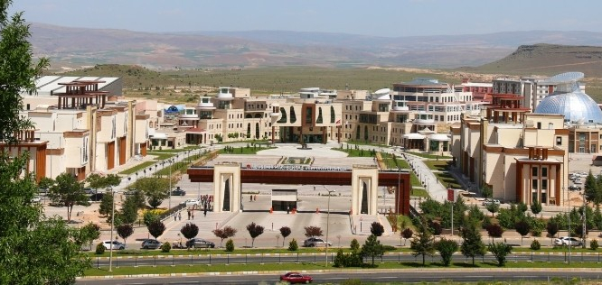 NEÜ ile University of Oradea ile Erasmus Plus anlaşması imzalandı