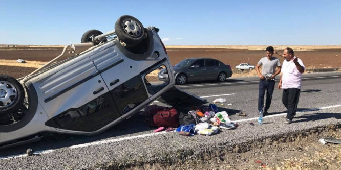 Siverek-Hilvan karayolunda trafik kazası: 1 ölü, 4 yaralı