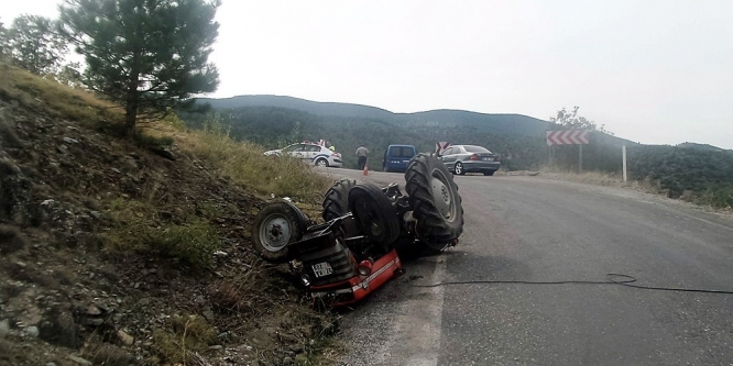 Kastamonu’da traktörün altında kalan sürücü yaralandı