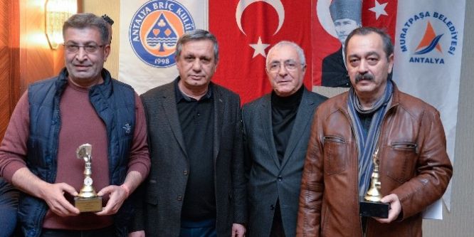 Festivalde Muratpaşa ödülleri