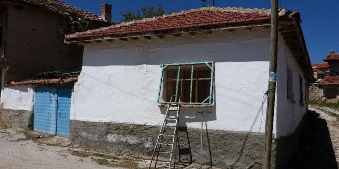 Günyüzü’de soba zehirlenmesi