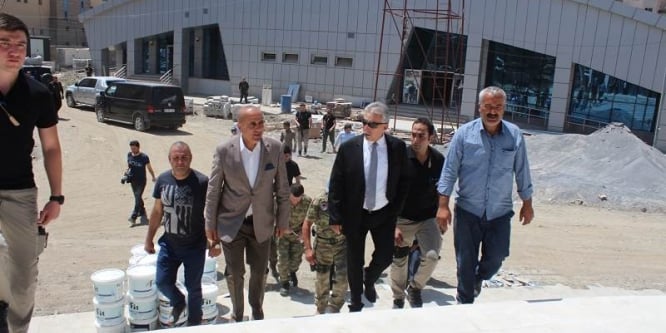 Vali Toprak, spor kompleksini ziyaret etti