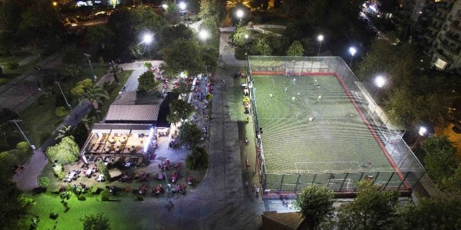 Bayraklı’da parklar yaza hazır