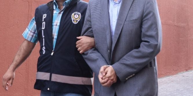 Uşak’ta 3 FETÖ şüphelisi yakalandı
