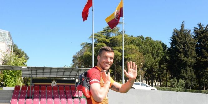 Podolski, Galatasaray’da son maçına çıkıyor