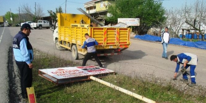 İzinsiz tabelalara 20 bin TL ceza