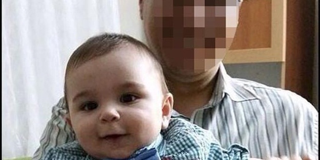 Bebeğini boğarak öldürdü!
