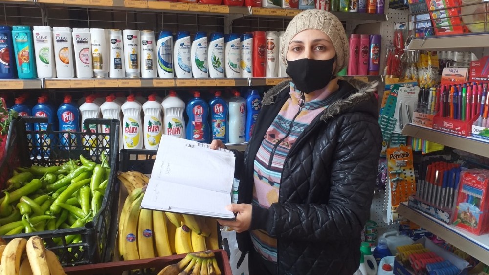 6 bakkalın veresiye defterindeki borçları ödeyip ortadan kayboldular 