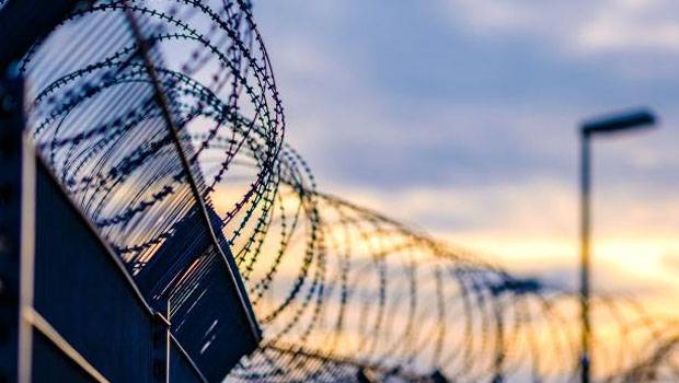 6 esir mesajlarını dünyaya ulaştırmayı başardı