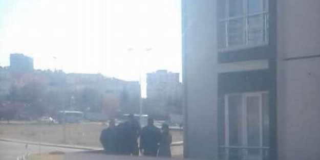 6. kattaki evin penceresinden yere çakıldı, durumu ağır