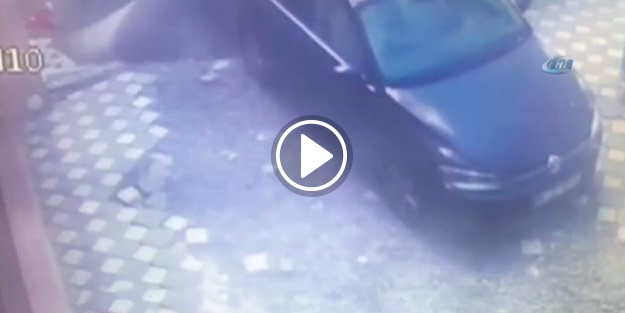 6 otomobili yutan göçük kamerada