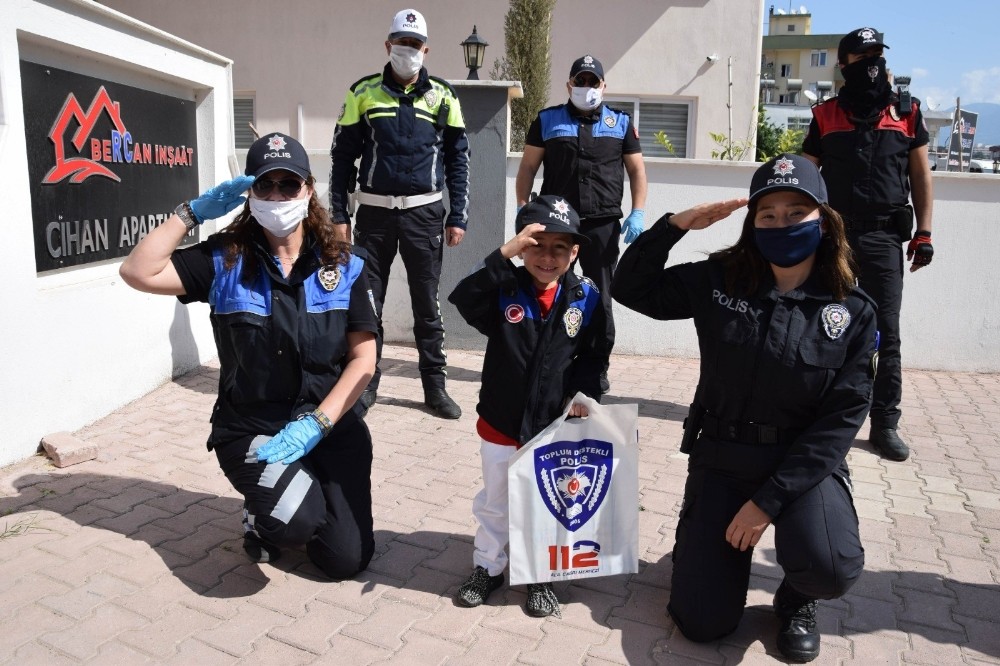 6 yaşına giren Adem Efe’nin polis olma hayali ayağına geldi 