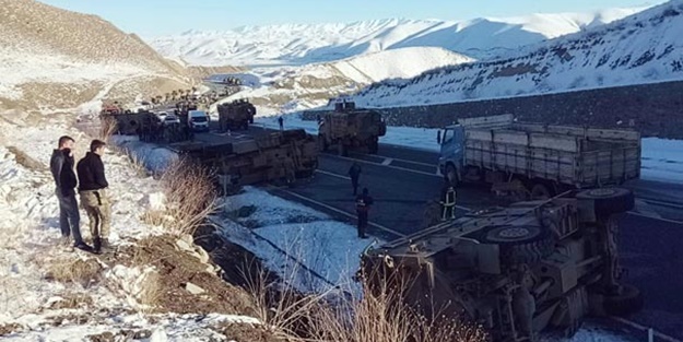60 araçlık askeri konvoyda kaza meydana geldi: Çok sayıda asker yaralı