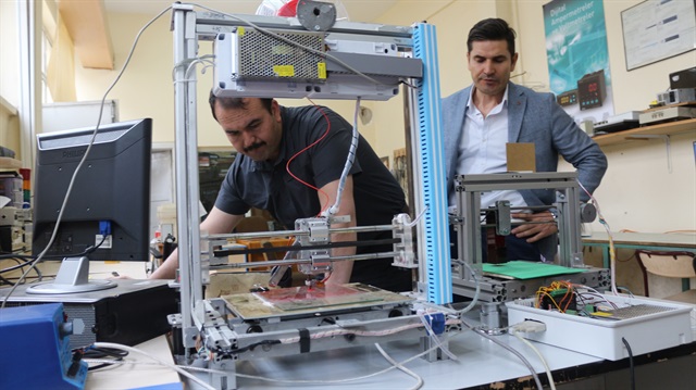 60 bin liralık makineyi 2 bin lira masrafla ürettiler