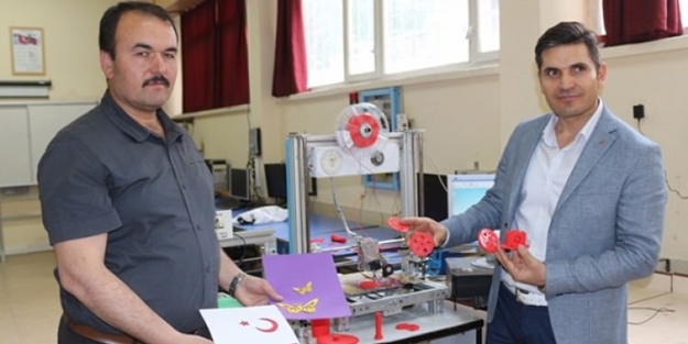 60 bin TL'lik makineyi 2 bin TL'ye ürettiler