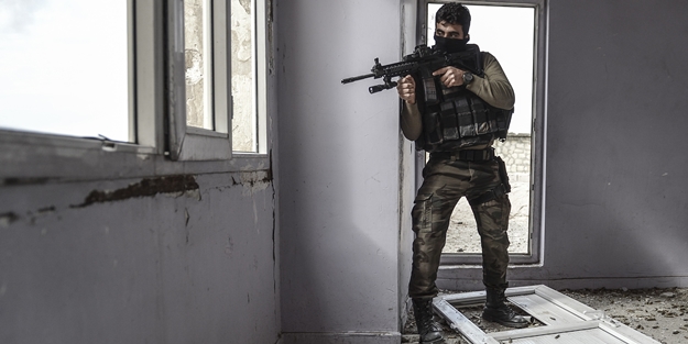 İşte 60 terörist böyle sıkıştırılıp öldürüldü!