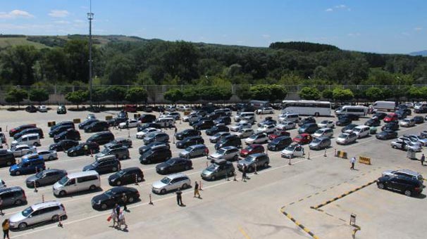 600 bin gurbetçi Sosyal Güvenlik Kurumu kapısında