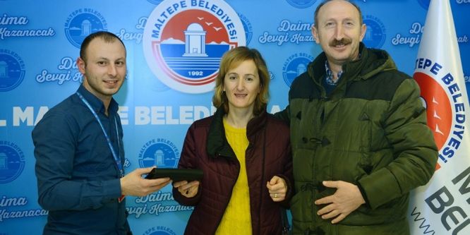 Belediye çalışanından örnek davranış