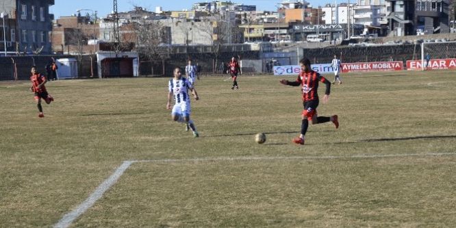 Siverek Belediyespor farklı kazandı