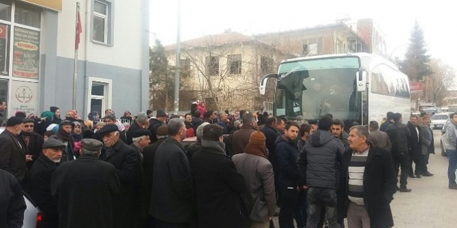 Umreciler kutsal topraklara uğurlandı