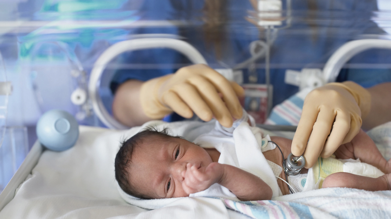 61 yaşındaki kadın doğum yaptı!