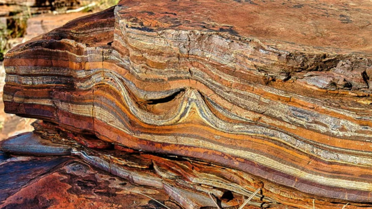 6.15 trilyon dolarlık dev keşif dünyayı sarsacak: Tarihin en büyük demir cevheri rezervi bulundu