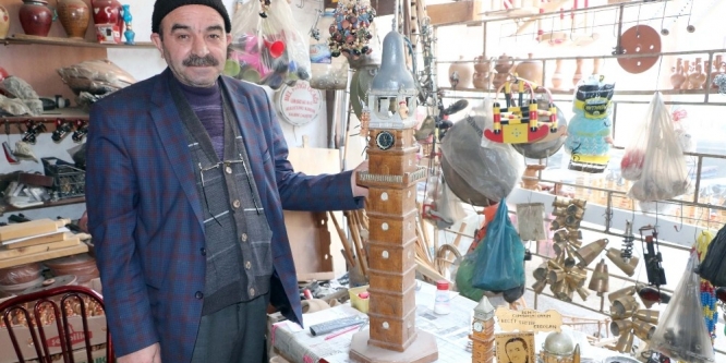 Yozgat’ın kültürünü ahşap süs eşyalarıyla tanıtıyor