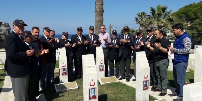 Savaştıkları toprakları 43 yıl sonra ziyaret ettiler