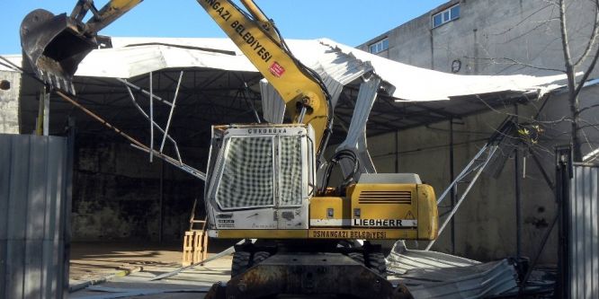Osmangazi kaçak yapılardan temizleniyor