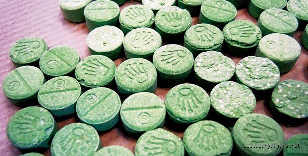 2 bin 851 adet ecstasy hap ele geçirildi