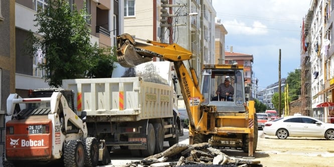 Tepebaşı fen işleri hız kesmiyor