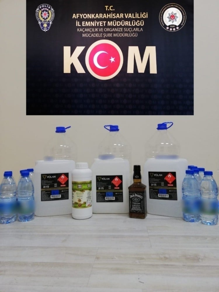 6,5 litre sahte alkol ele geçirildi 