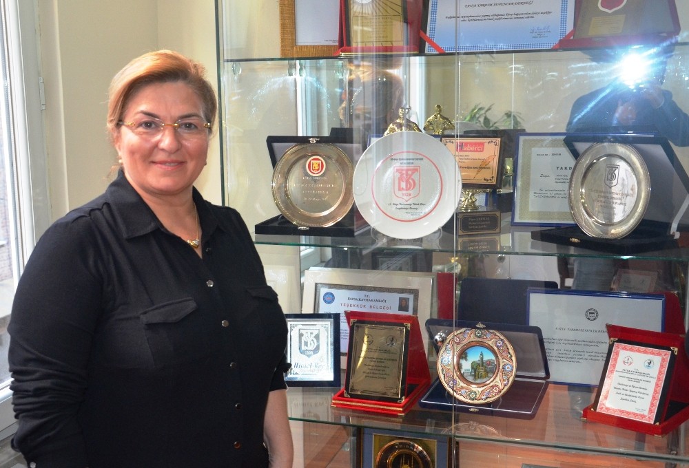 65 öğrenciye eğitim bursu 