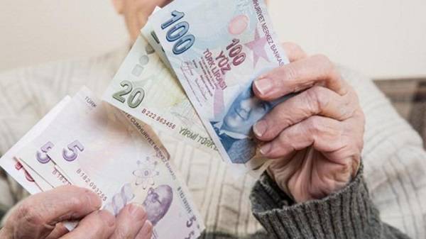 65 yaş aylığı ne kadar oldu 2022