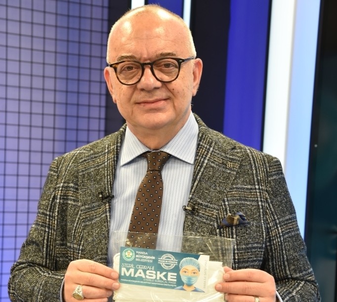 65 yaş üstüne maskeler Büyükşehir’den 