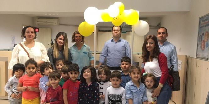 Minikler annelerine mektup gönderdi