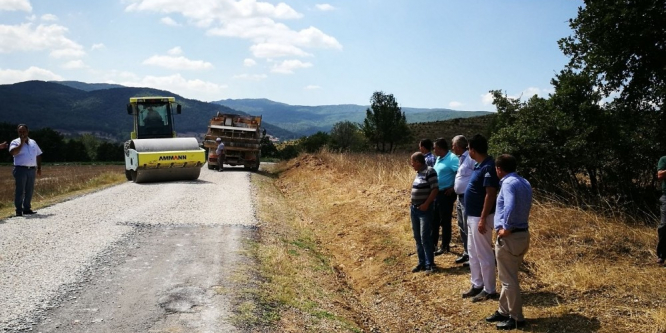 Lapseki’de yol çalışmaları