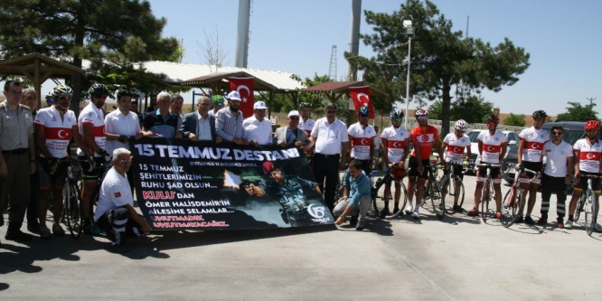 Şehit Ömer Halisdemir’in kabrine Kulu’dan toprak