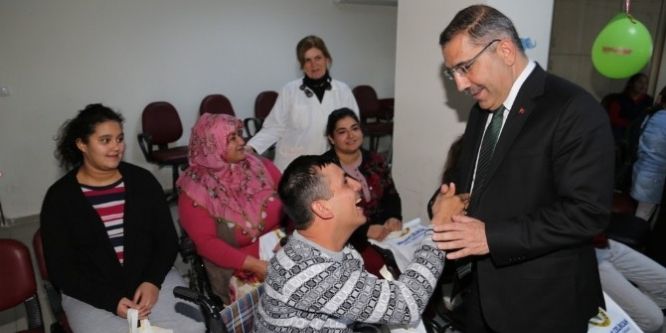 Yüreğir’e sosyal belediyecilik ödülü verildi