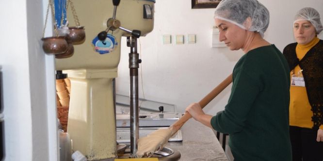 Kadınlara dondurmacılık kursu