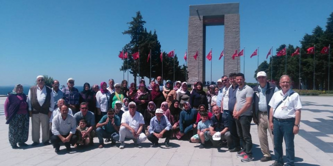 Başol, Ormanlı’dan 50 kişiyi Çanakkale’ye geziye götürdü