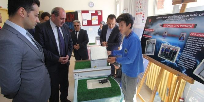 Bayburt’ta TÜBİTAK fuarı düzenlendi