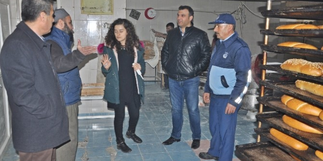 Gölbaşı ilçesinde zabıta ekiplerinden fırın ve kantin denetimi yaptı