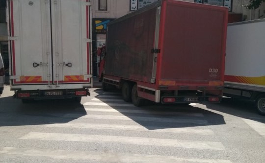 Duyarsız sürücüler yayaların hayatını zorlaştırıyor