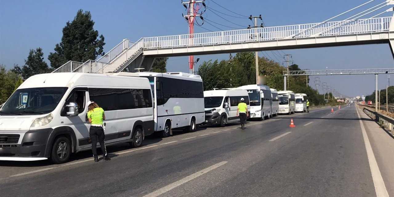 698 araç trafikten men edildi