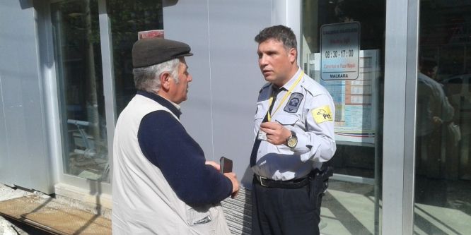 Dolandırıcıların oyununu PTT’nin güvenlik görevlisi bozdu