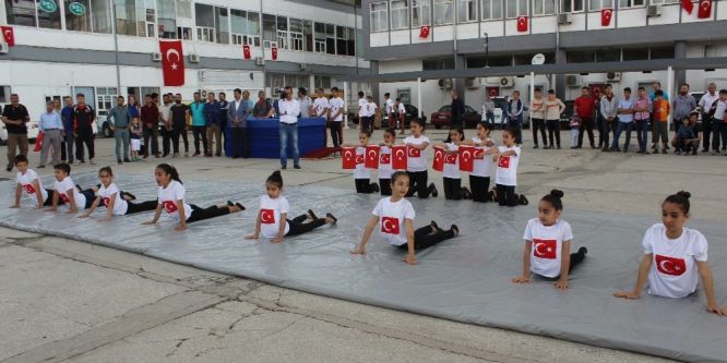 Adıyaman’da 19 Mayıs kutlamalarına yağmur engeli